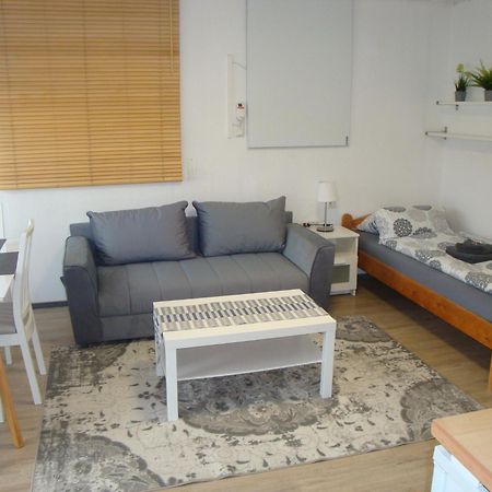 Tac Home 2-Zimmer Wohnung Sindelfingen Exteriör bild